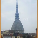 Affitto 3 camera appartamento di 100 m² in Turin