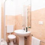 Rent 4 bedroom apartment of 121 m² in Genova