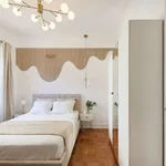 Rent a room in lisbon