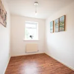 Rent 2 bedroom apartment in Hull