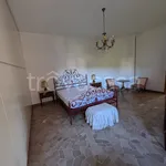 Rent 5 bedroom apartment of 186 m² in Brescia