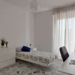 Rent a room in milan