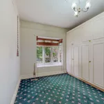 Rent 4 bedroom house in Canterbury