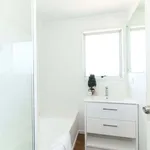 Rent 1 bedroom apartment in Auckland