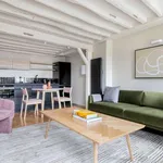 Rent 1 bedroom apartment of 44 m² in paris