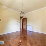 Affitto 4 camera appartamento di 141 m² in Rome