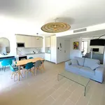 Appartement de 66 m² avec 2 chambre(s) en location à Marseille