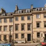 Rent 5 bedroom house in Bath