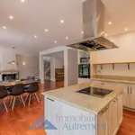 Rent 5 bedroom house of 240 m² in Aix-en-Provence