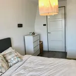 Huur 1 slaapkamer appartement van 64 m² in Den Haag