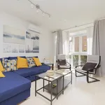 Rent 4 bedroom apartment of 98 m² in Madrid