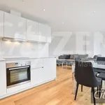 Rent 3 bedroom flat in London