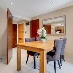 Rent 3 bedroom flat in London