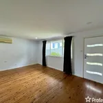 Rent 3 bedroom house of 1112 m² in  Sanctuary Point NSW 2540                        