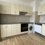 Pronajměte si 3 ložnic/e byt o rozloze 109 m² v Praha