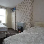 Rent 4 bedroom house in Leeds