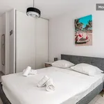 Rent 2 bedroom apartment of 57 m² in Cannes