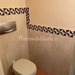 Rent 5 bedroom apartment of 146 m² in Modena