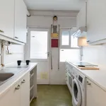 Rent 5 bedroom apartment in Madrid