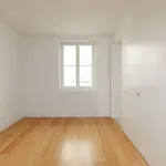 Rent 2 bedroom apartment of 136 m² in Lisboa