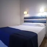 Rent 1 bedroom apartment of 40 m² in seville