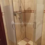 Rent 5 bedroom apartment of 100 m² in Padua