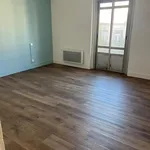 Appartement de 75 m² avec 4 chambre(s) en location à Perpignan