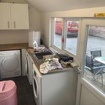 Rent 1 bedroom flat in East Midlands