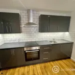 Rent 2 bedroom flat in Olney