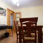 Rent a room of 110 m² in madrid