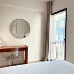 Rent 2 bedroom apartment of 80 m² in lisbon