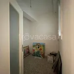 Affitto 4 camera appartamento di 159 m² in Reggio di Calabria