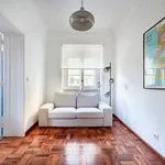 Rent 7 bedroom apartment in Lisbon