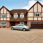 Rent 5 bedroom house in East Of England