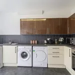 Rent 6 bedroom house in Leeds