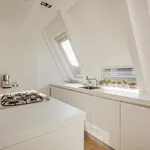 Huur 3 slaapkamer appartement van 60 m² in Amsterdam