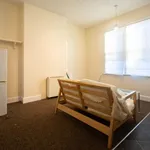 Rent 1 bedroom flat in East Midlands