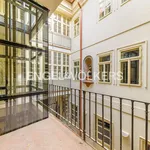 Rent 2 bedroom apartment of 39 m² in Capital City of Prague