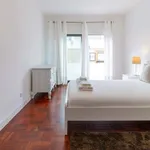 Rent 6 bedroom apartment in Porto