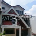 Rent 3 bedroom apartment of 1600 m² in Kuala Lumpur