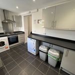 Rent 4 bedroom house in Swansea