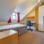 Rent 5 bedroom flat in West Midlands