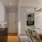 Rent 4 bedroom apartment in valencia