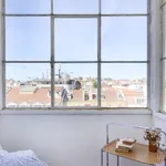 Rent 1 bedroom apartment of 50 m² in lisbon