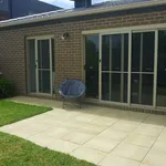 Rent 4 bedroom house in Torquay