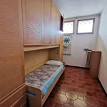 Rent a room of 200 m² in Legnaro