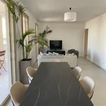 Rent 5 bedroom apartment of 135 m² in Lyon