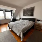 Miete 1 Schlafzimmer wohnung von 75 m² in Neuss