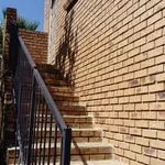 Rent 1 bedroom apartment in Pretoria