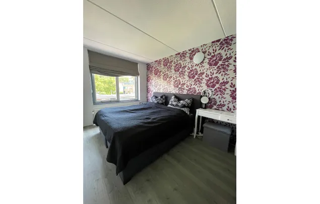 Huur 4 slaapkamer huis van 105 m² in Almere